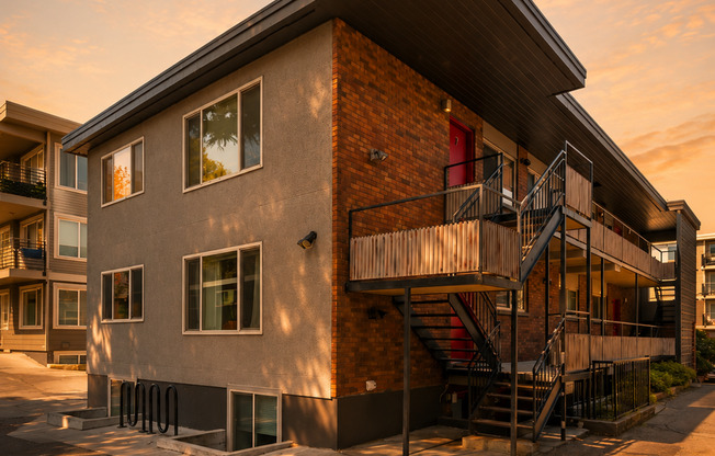 2237 Apartments - Located in the Heart of Ballard