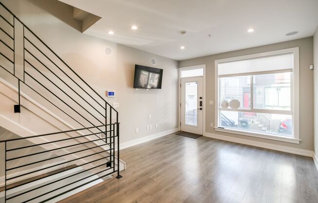 Three Bed Norris Square Townhome