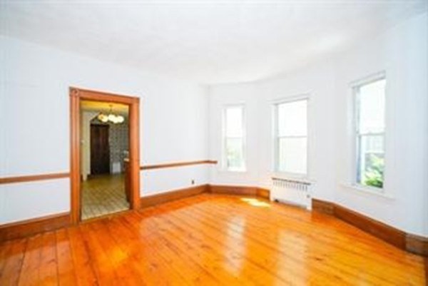 172 PLEASANT ST
