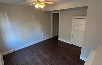 Studio, 1 bath, 389 sqft, $1,450, Unit 255