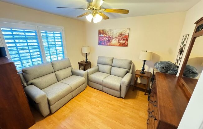 3 beds, 2.5 baths, $2,400