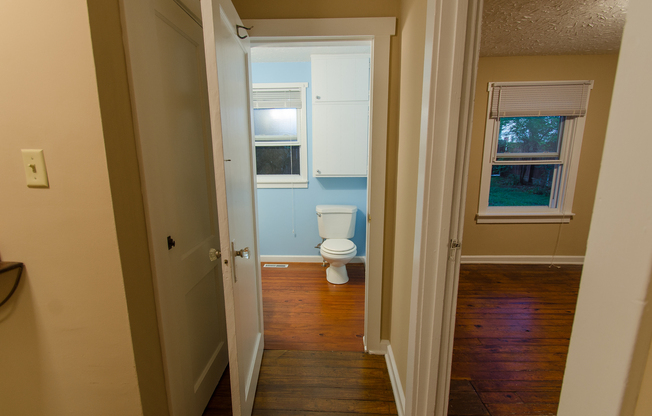 Spacious 3 bedroom, 1 bath Home - Available July 2026!