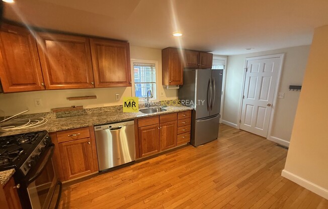 3 CLARKEN CT