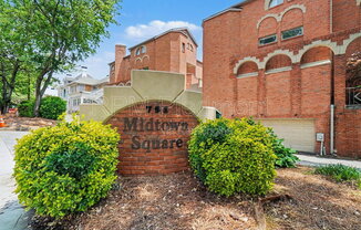 751 PIEDMONT AVE NE