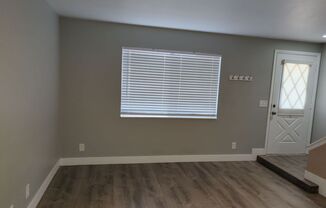 2 beds, 1.5 baths, $1,475, Unit # 3