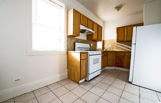 6033 S Vernon