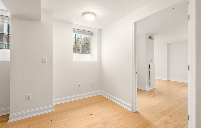 2 beds, 2 baths, 1,115 sqft, $3,900, Unit B309