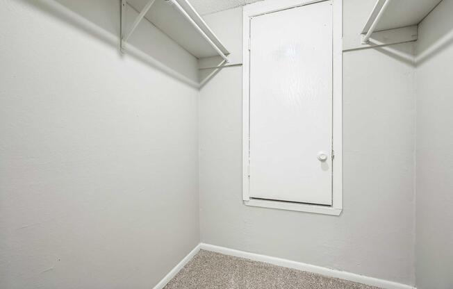 1 bed, 1 bath, 650 sqft, $1,099