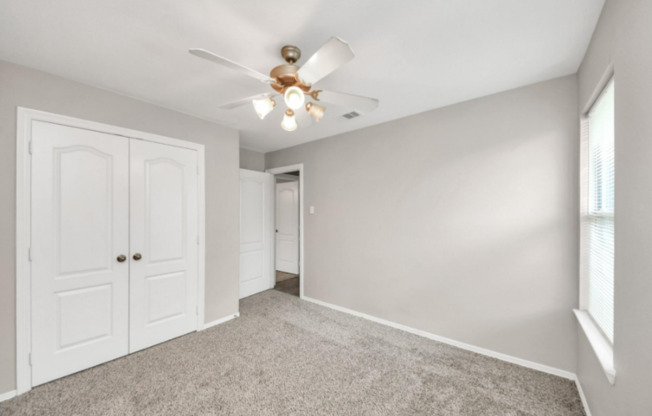 24311 HARD WOOD DR