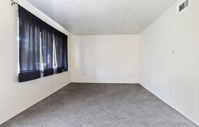 1 bed, 1 bath, 575 sqft, $750, Unit 65