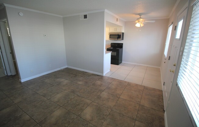 1 bed, 1 bath, 567 sqft, $1,045, Unit 1