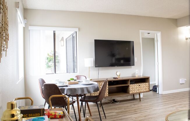 Studio, 1 bath, 446 sqft, $1,950, Unit 202