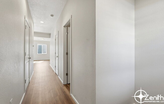 8515 NE 13 PL
