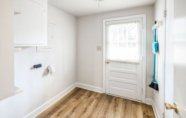 4 beds, 2.5 baths, $2,450