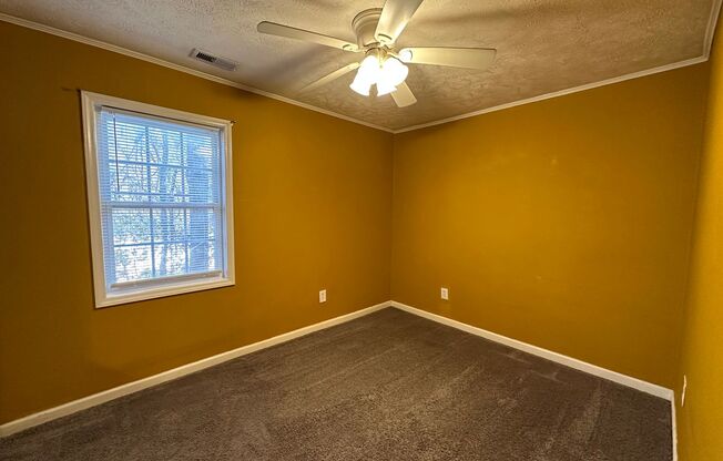 2 Bedroom Duplex Near Ft. Bragg