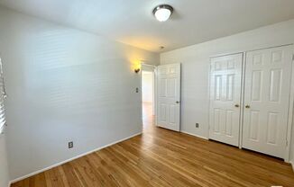 5954 W 85Th Pl