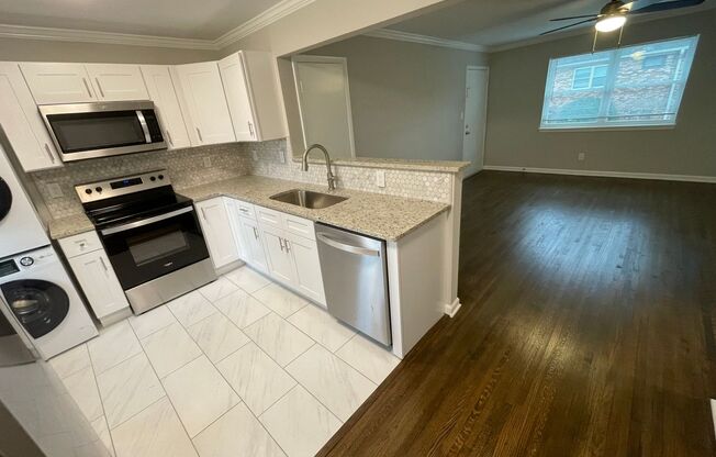 Renovated 1 and 2 Bedroom Virginia Highlands Apartments