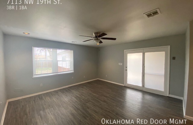 3 beds, 1 bath, 1,212 sqft, $1,200