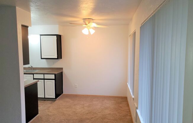 1 bed, 1 bath, $1,275, Unit 038