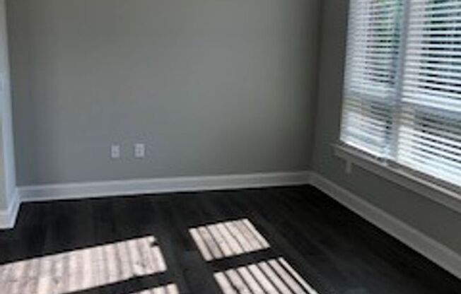 1 bed, 1 bath, 780 sqft, $1,500, Unit 304