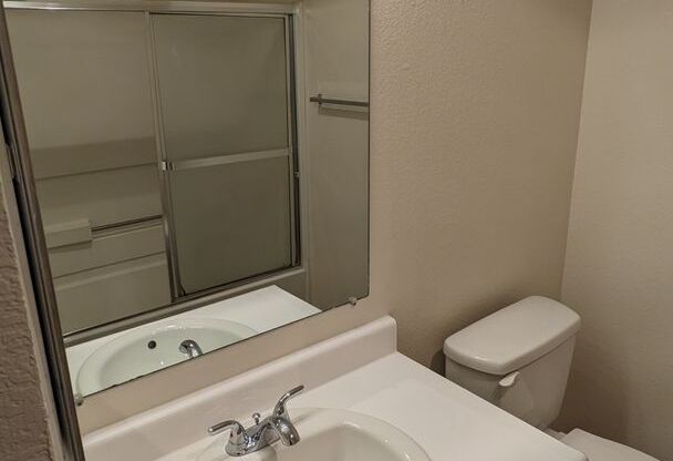 1 bed, 1 bath, 650 sqft, $1,295, Unit 4026
