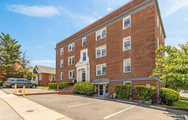 Charming 1-Bedroom Apartment in the Heart of Arlington
