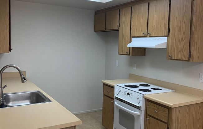 2 beds, 2 baths, $2,295