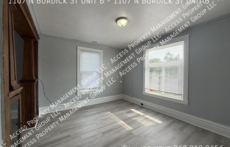 1107 N BURDICK ST