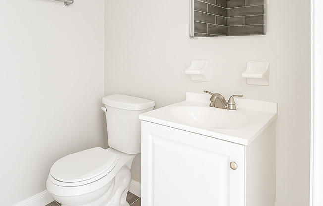 Studio, 1 bath, 450 sqft, $1,550, Unit 309