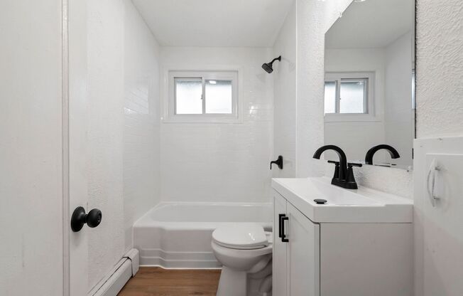 Gorgeous 3 bedroom home in Penn Hills available now!