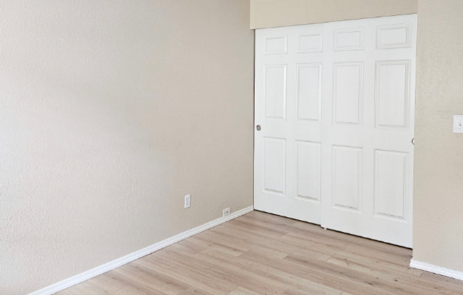 3 beds, 2 baths, 1,553 sqft, $2,300, Unit C-260