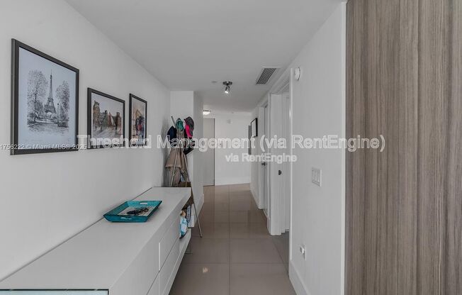 2 beds, 2 baths, 1,128 sqft, $5,000, Unit 605