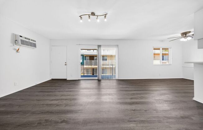 15114 Dickens St.