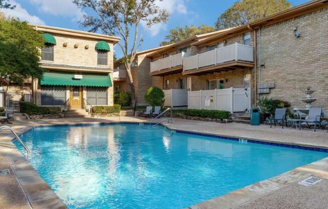 1 bed, 1 bath, 704 sqft, $1,150, Unit 156