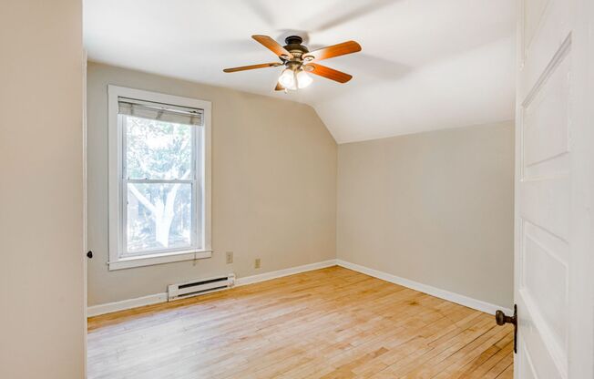2 beds, 1 bath, 750 sqft, $1,450, Unit 657 #3
