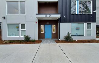 810 Yakima