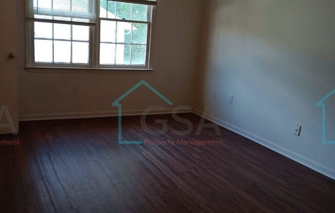 2 beds, 1.5 baths, 975 sqft, $950, Unit Cliffwood Terrace-4302-4E