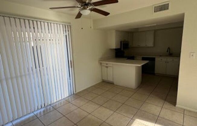 3 beds, 2 baths, $1,850, Unit UNIT 123