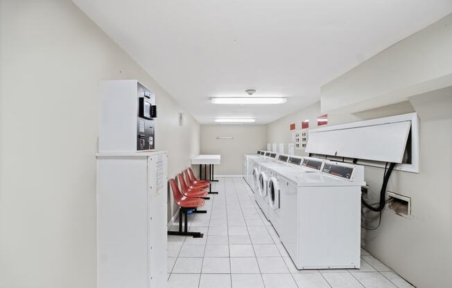 Taymil East Shore Apartment Homes Laundry Facility