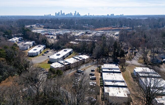 1 bed, 1 bath, $950, Unit 751-H