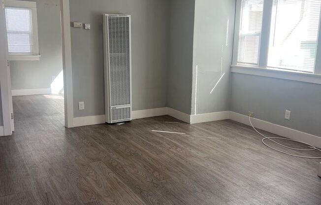 1 bed, 1 bath, 527 sqft, $2,500