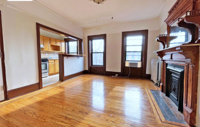 218 JEFFERSON AVE