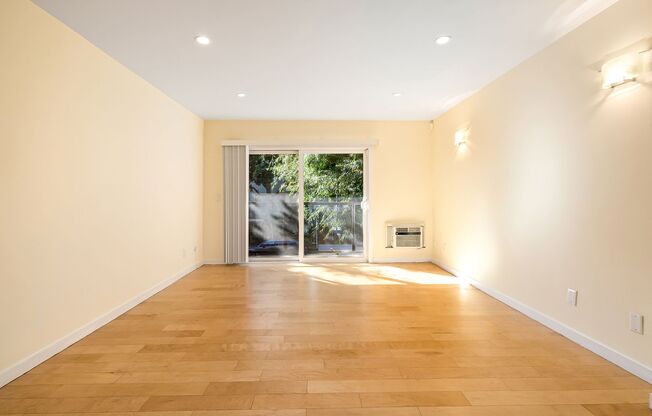 Available after 6/20 - Newly Renovated Codo | A+ Location | Modern Elegance ✨