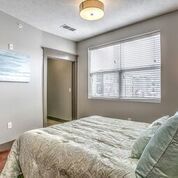 1 bed, 1 bath, 590 sqft, $1,195, Unit A - 1010 Unit 202 - A590 Lake View