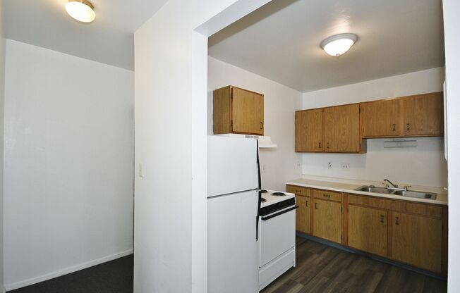 1 bed, 1 bath, $725, Unit Unit 6