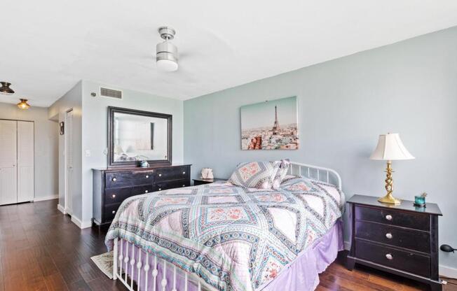 2 beds, 2 baths, 1,100 sqft, $2,000