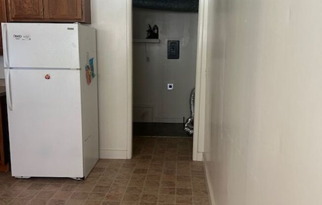 47 Foster Ln. - Single Family House w/ Garage