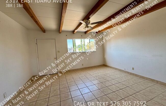 2317 E IDAHO AVE