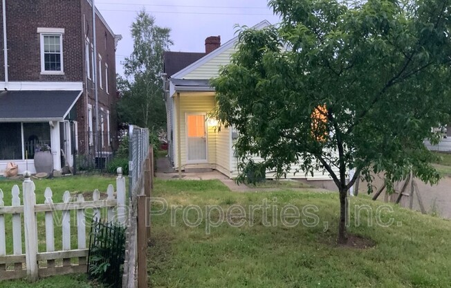 3137 NORTHWESTERN PKWY