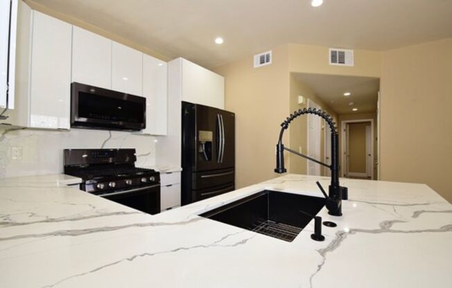 SPECIOUS 2 BED 2 BATH CONDO WITH ATTACHED CAR GRAGAE AT VISTANA